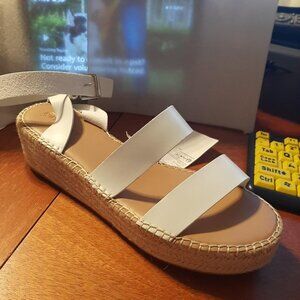 NEW TAG ! The Drop Listilla White Women Sandal Size 12